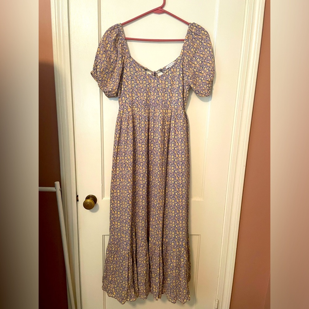 American Eagle Balloon Sleeve Open Back Floral Maxi Dress